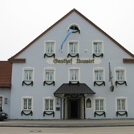 Hotel Neuwirt Hallbergmoos Exteriör bild